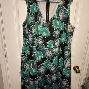 Modamix 20wFloral Sleeveless Dress - Black and Green